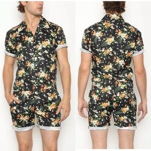 Romperjack Short Sleeve Button Front Romper Size Medium
